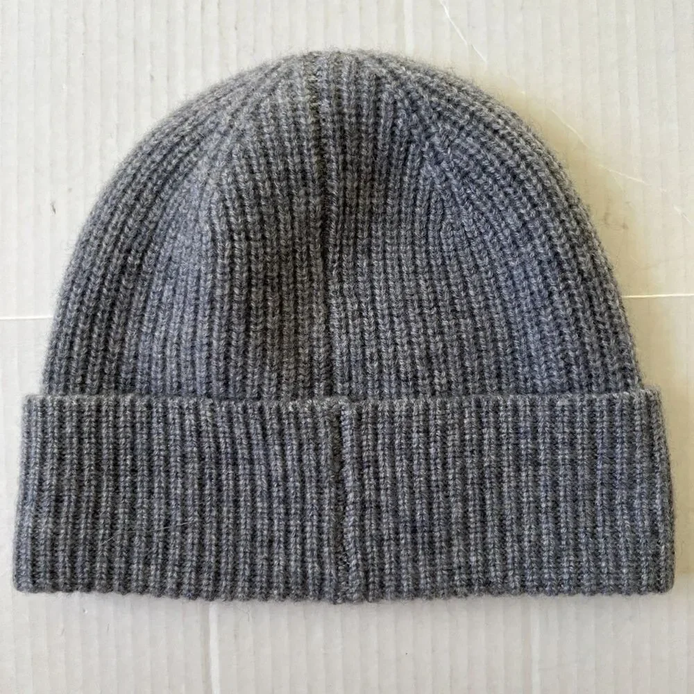 Robertson & Rodeo Sz S Beanie Hat Gray 100% Cashmere NWOT
